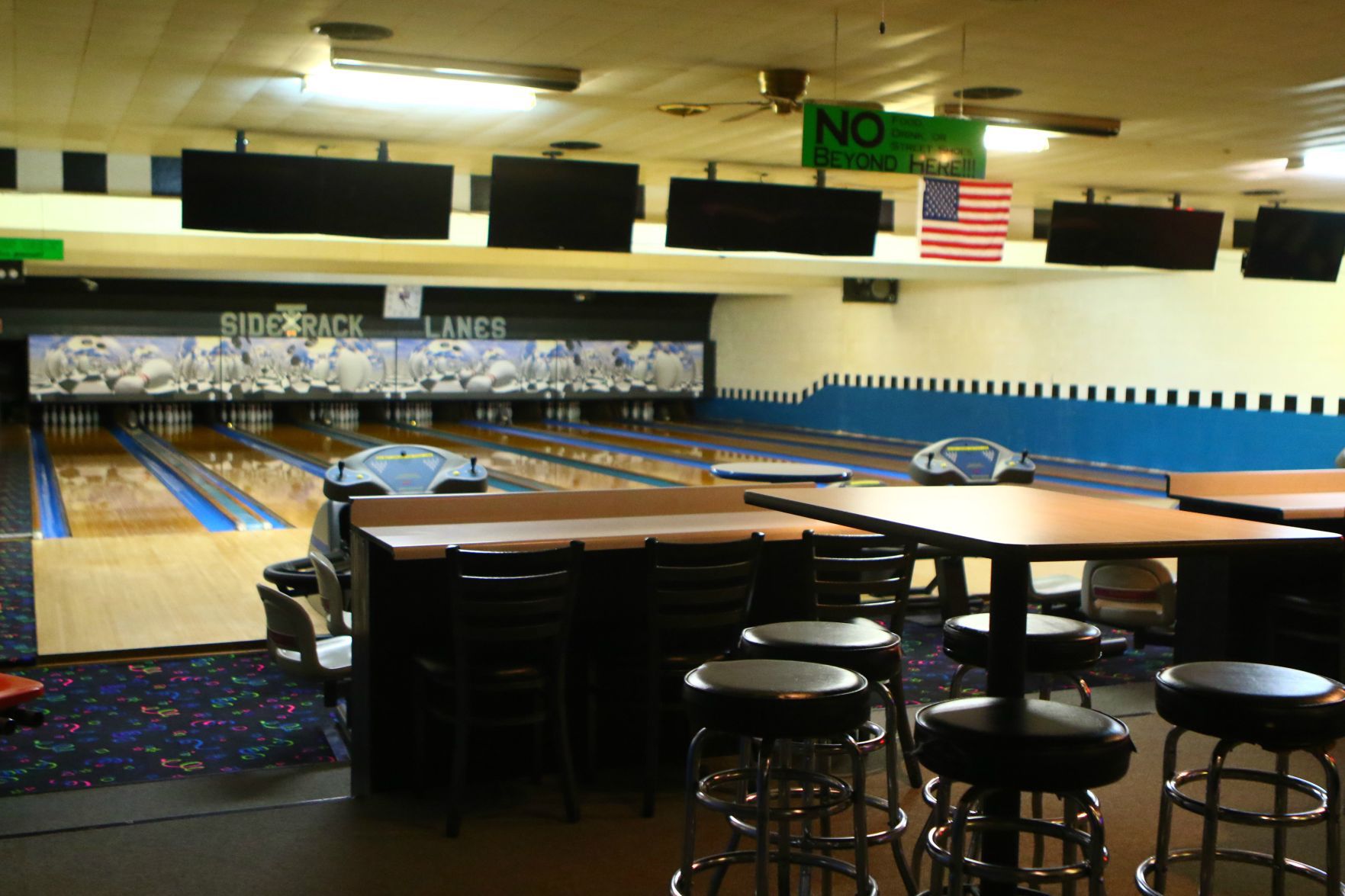 Sidetrack Lanes